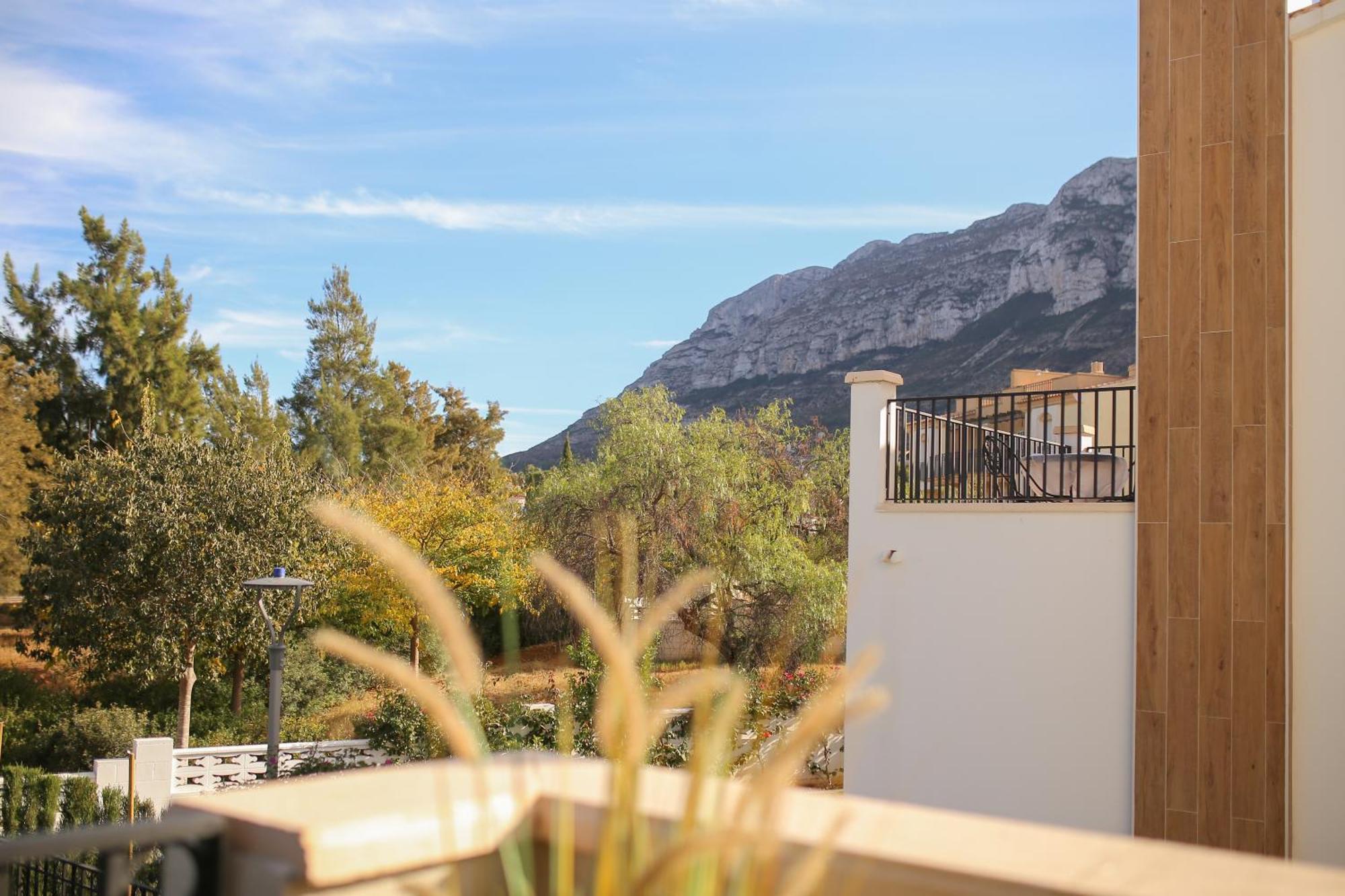 Ferienwohnung Modern Flat With Montgo View Dénia Exterior foto