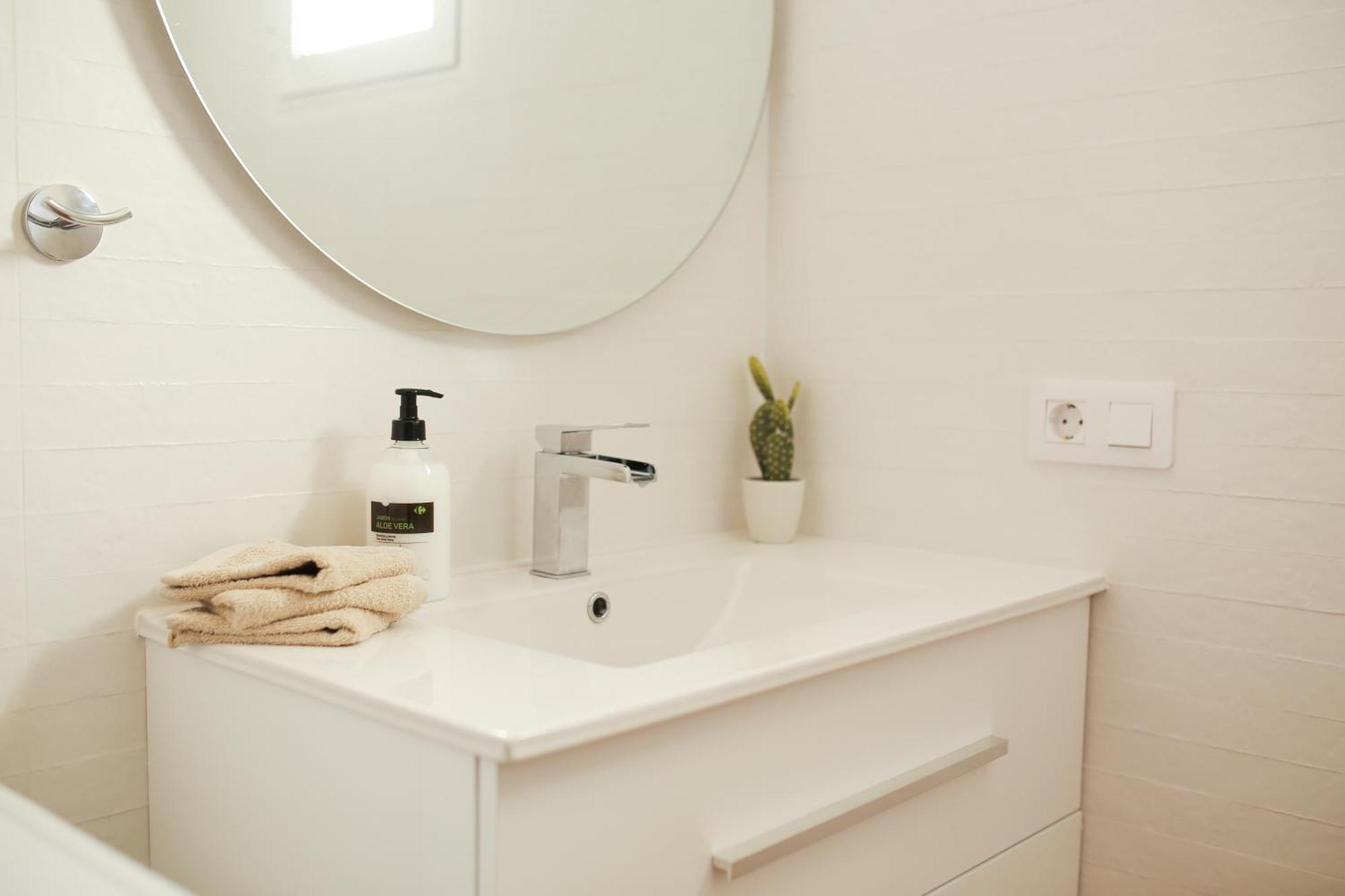 Ferienwohnung Modern Flat With Montgo View Dénia Exterior foto